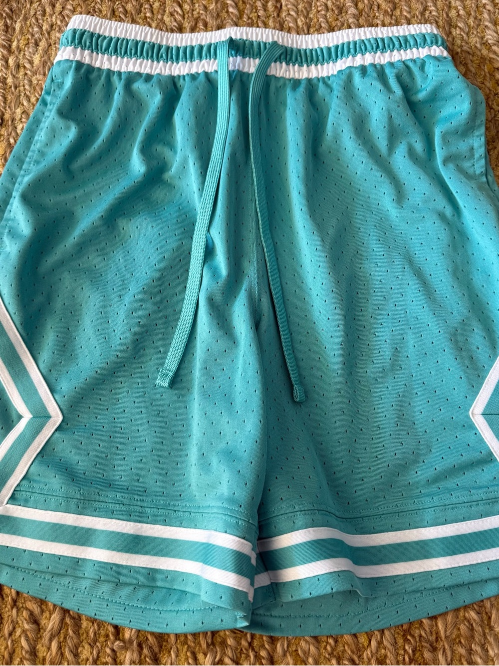 Jordan Dri-Fit Men’s Athletic Shorts Drawstring Green White Size Small